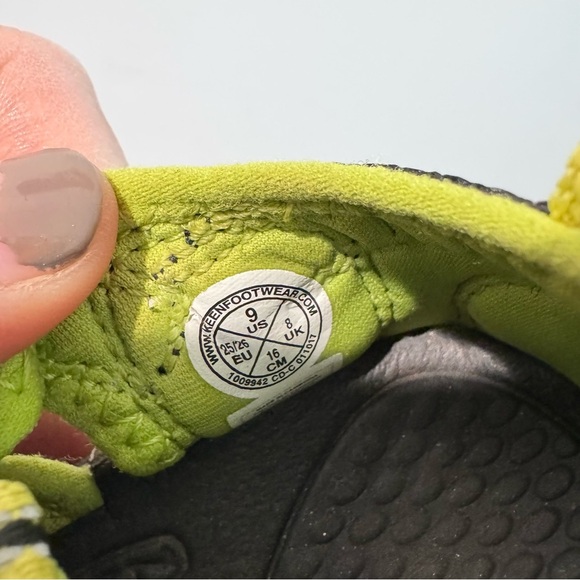 Keen Little Kids Newport H2 Sandals Size 9 - Picture 5 of 5